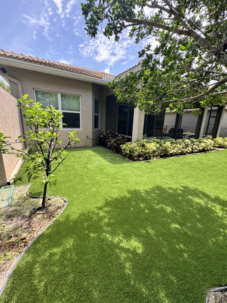 artificial grass cleaning Lantana